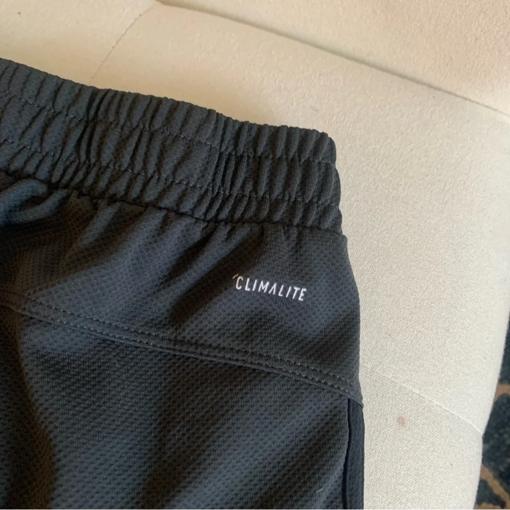 Adidas climalite sport shorts​​​ - Picture 4 of 6